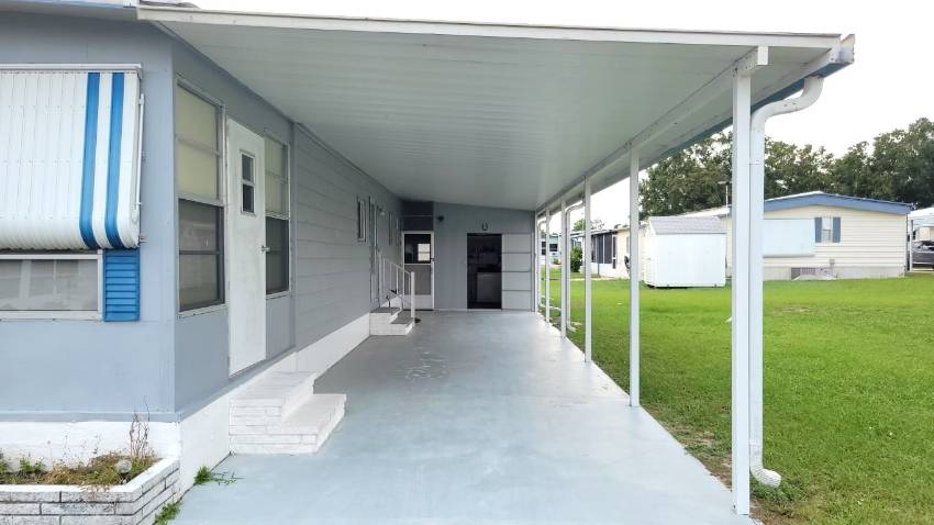 31 Rainbow Lane East a Dundee, FL Mobile or Manufactured Home for Sale